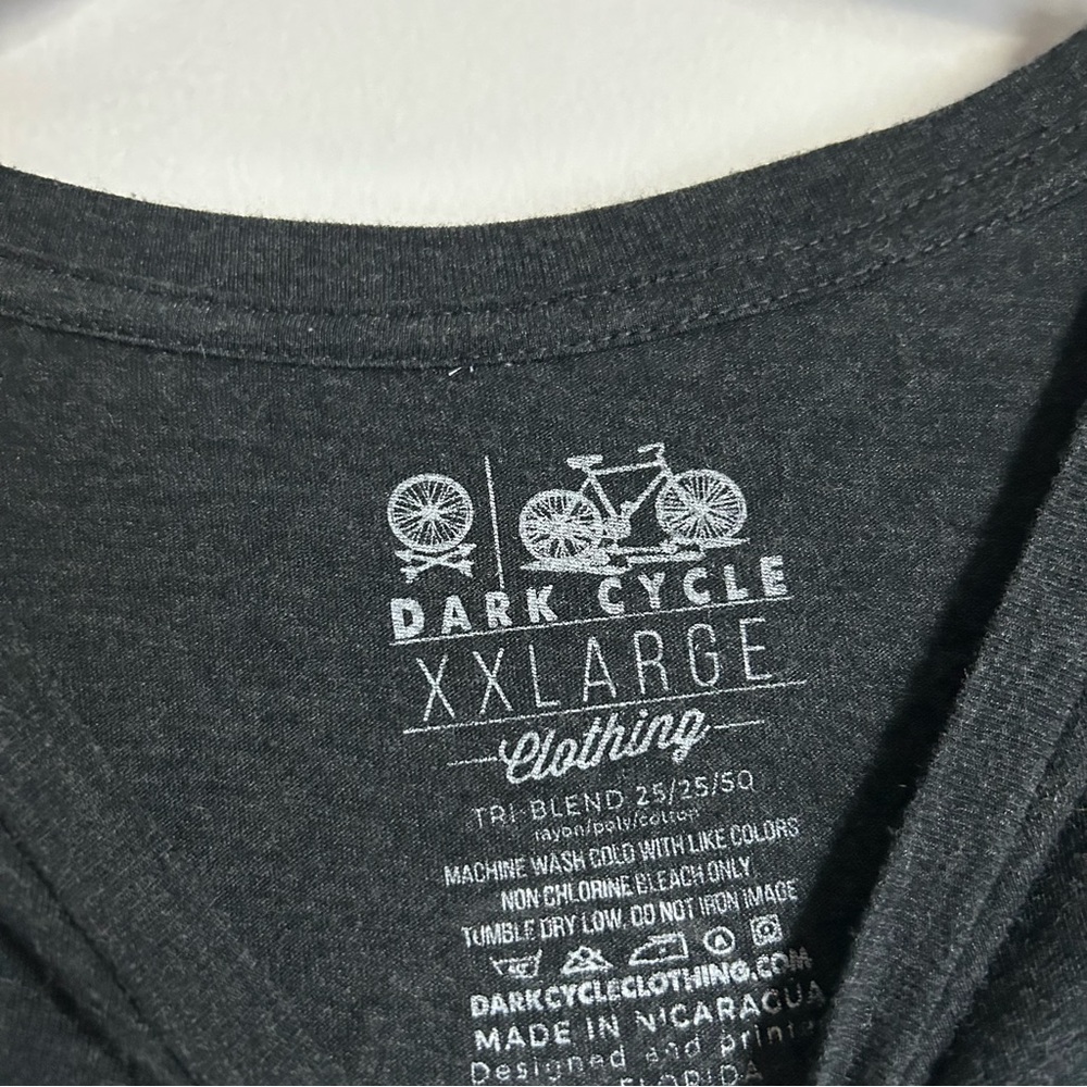 Turtle on Bicycle Graphic T-Shirt - Picture 4 of 5